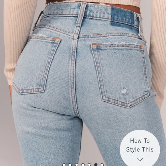 Abercrombie High Rise Mom Jeans - Picture 4 of 8